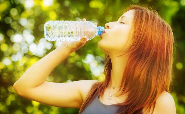 水の飲み方・カラダも喜び水太りも防ぐ健康的な摂取方法