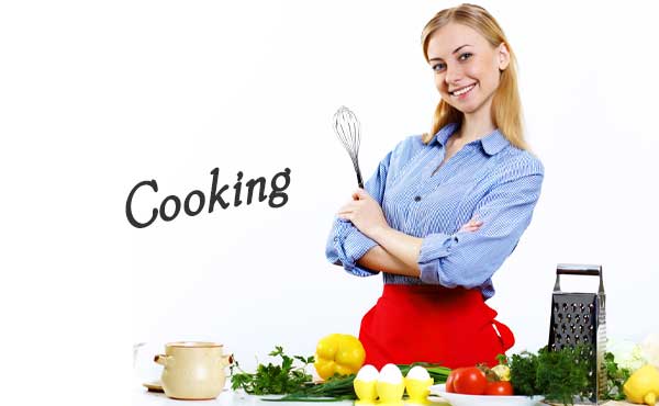 料理をする女性
