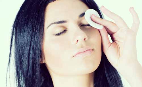 泣いた後の目の腫れをスッキリ解消する７つの方法 ガールズslism