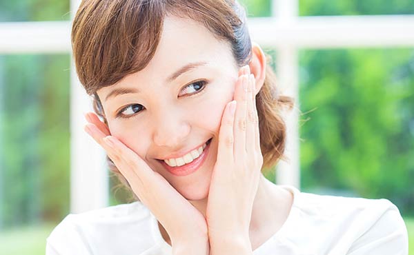 顔痩せする方法・太ってみえる大きな顔をスッキリさせる術